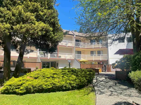 12890 17th Ave #217, Surrey, BC V4A 1T5