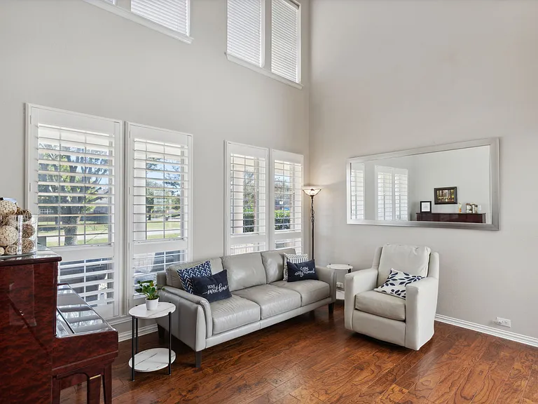 5801 Hathaway Dr — Photo 16