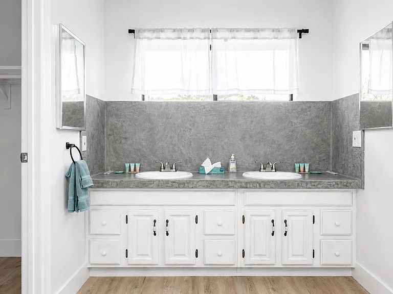 6405 Sycamore Meadows Dr — Photo 30