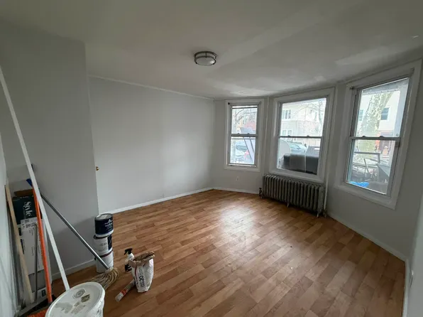 613 East 3rd Street image 1 of 7