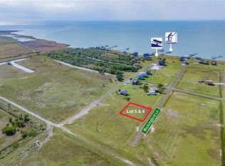 5-6 Mockingbird Ln, Anahuac, TX 77514