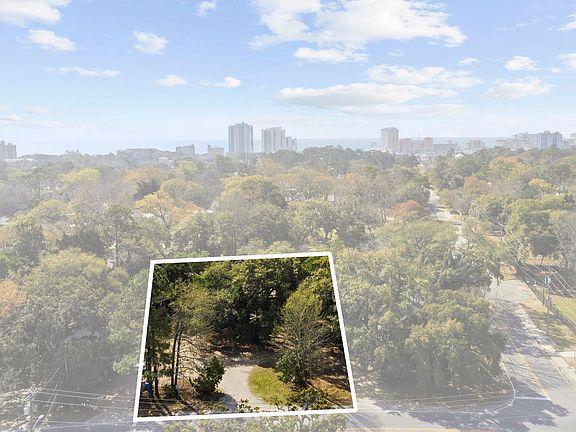 3rd image of 202 Broadway St.