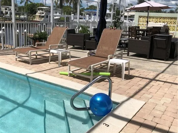 3211 Stringfellow Rd Unit 102, St James City, FL 33956