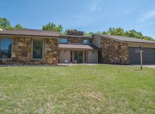 1007 Valley Rd, Okmulgee, OK 74447