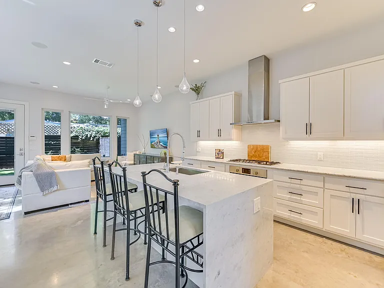 509 Sacramento Dr #A — Photo 9