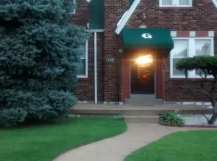 8664 Partridge Ave, Saint Louis, MO 63147