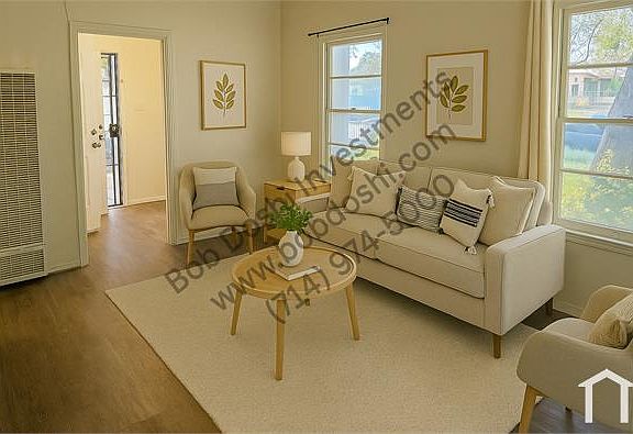 5th image of 1827 N Sierra Way #27