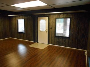 223 Main St, Follansbee, WV 26037
