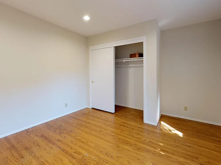 1233 Levin Ave — Photo 14