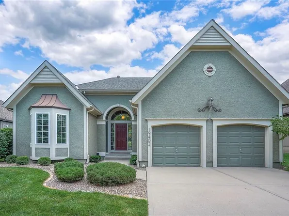 19402 W 98th Ter, Lenexa, KS 66220