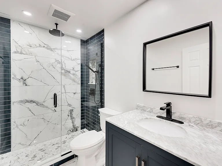 6023 Forest View Rd #1E — Photo 24