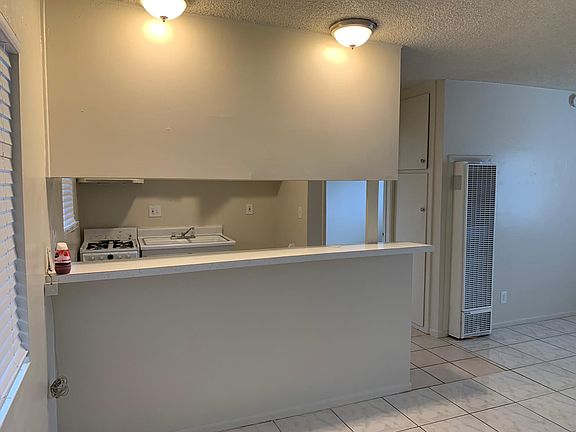 5th image of 227 E 25th St APT 12