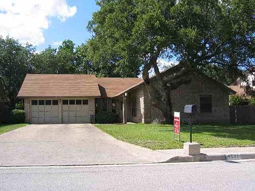 1st image of 4507 Green Acres Woods