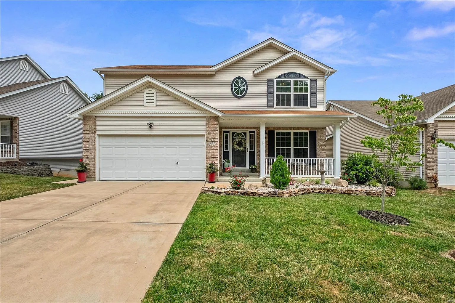 477 Winter Bluff Dr photo 1