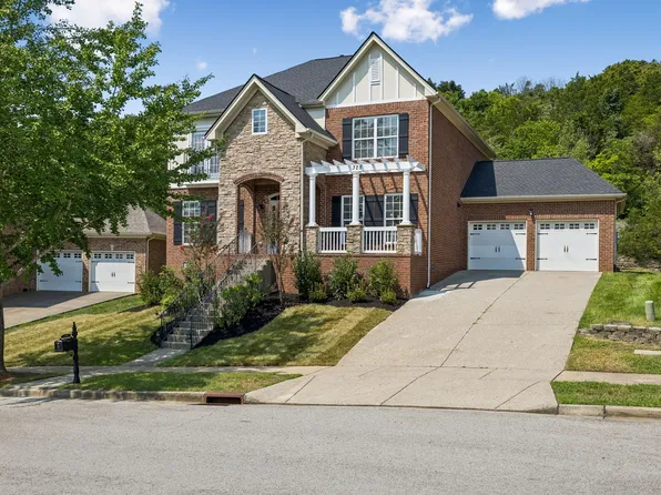325 Wandering Cir, Franklin, TN 37067