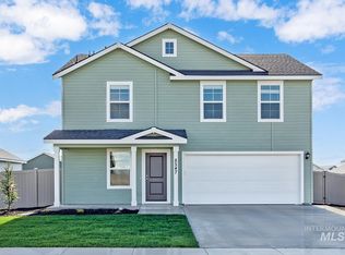 8547 E Peach Tree St, Nampa, ID 83687