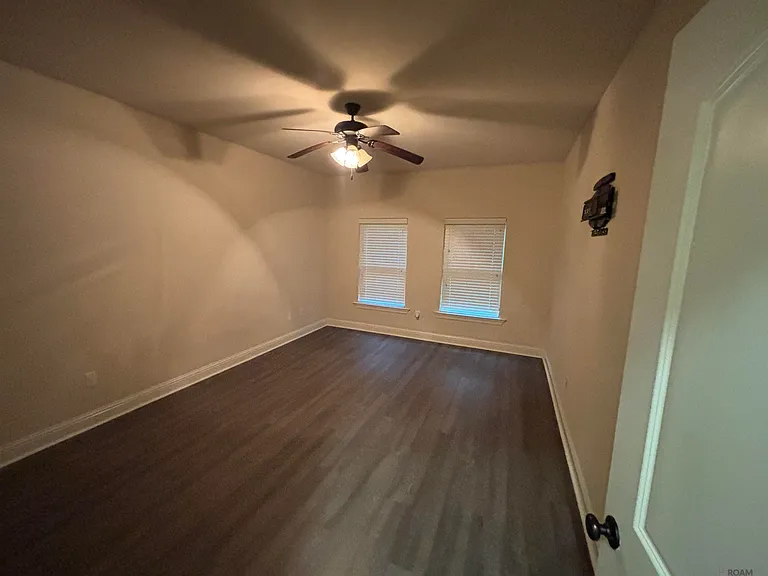 25406 Lake Providence Dr — Photo 6
