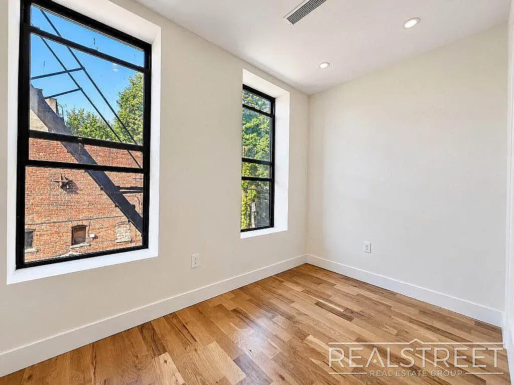 108 Rockaway Ave — Photo 4