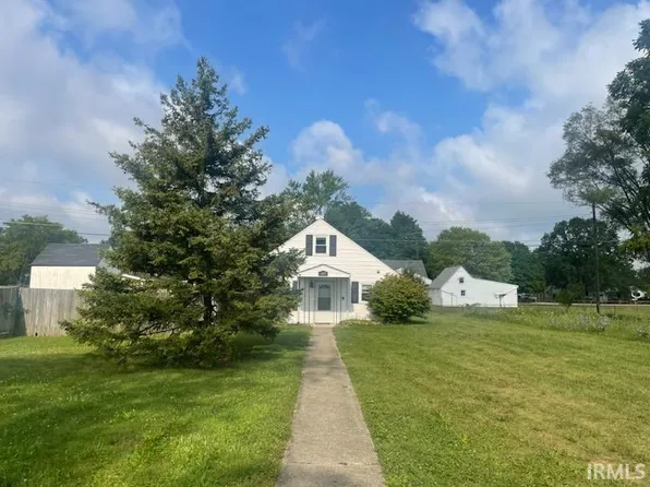 2805 N Milton St, Muncie, IN 47303