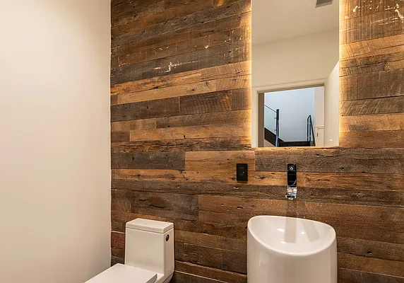 Rented by BARNES New York | media 19