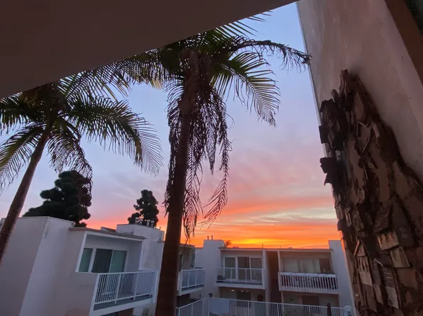 (undisclosed Address), Redondo Beach, CA 90277