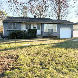 70 Pelham Drive, Brentwood, NY, 11717