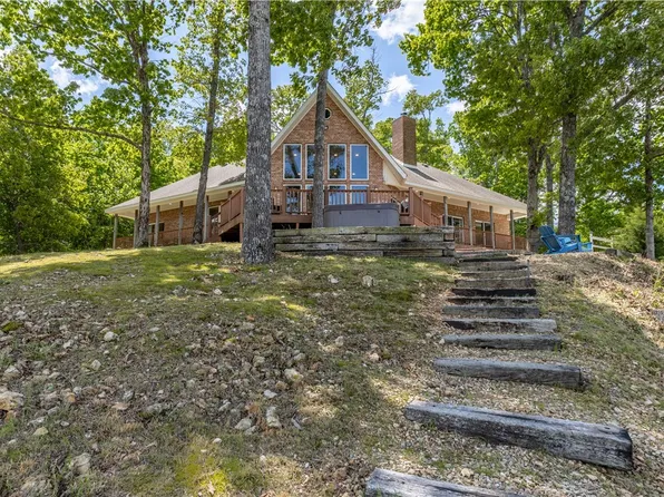 15100 Railroad Cut Rd, Rogers, AR 72756