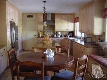 4th image of 884 Tamlei Ave