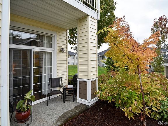 3rd image of 1855 Trossachs Blvd SE Unit 1302
