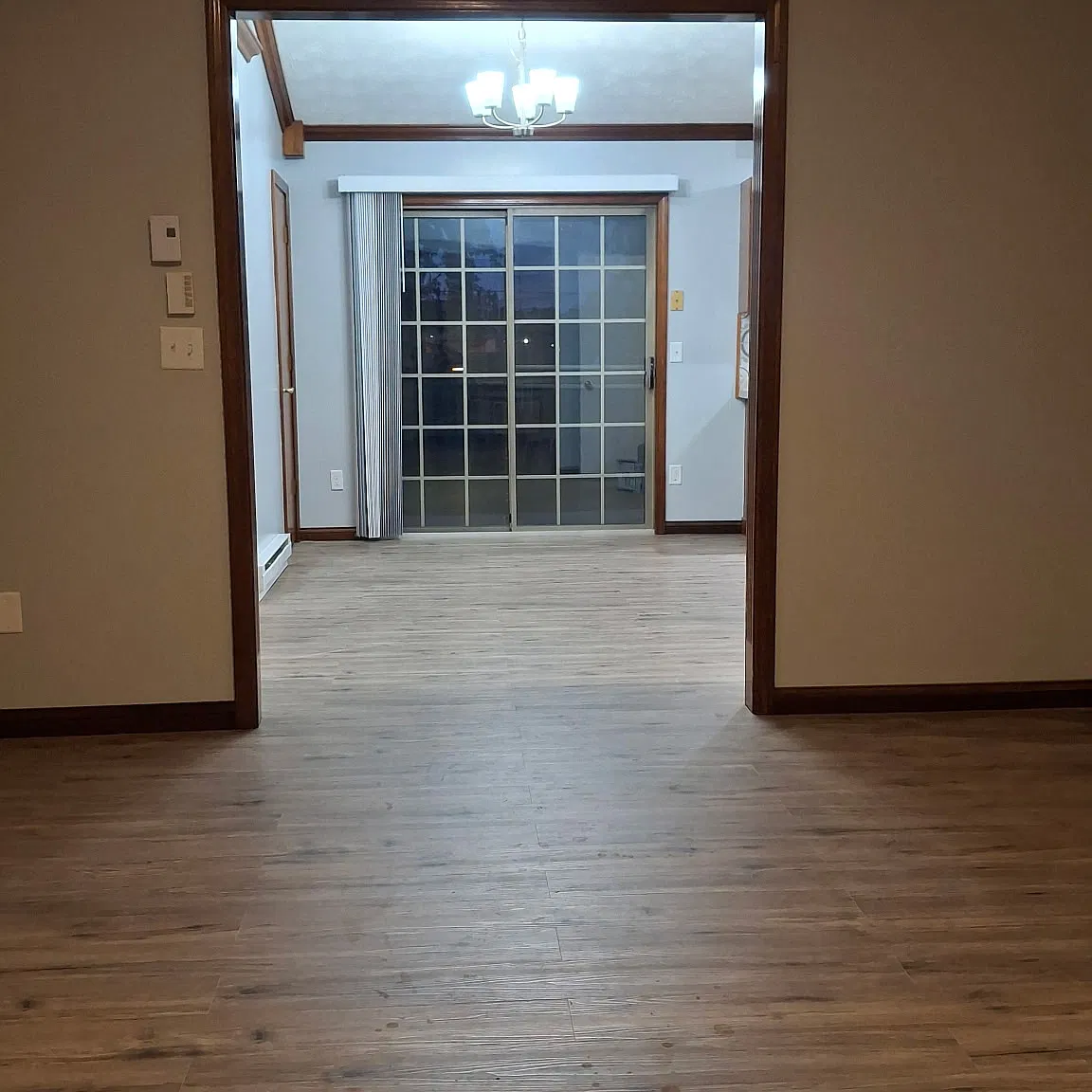 2 bed, 1000 sqft, $1,400 — Photo 4