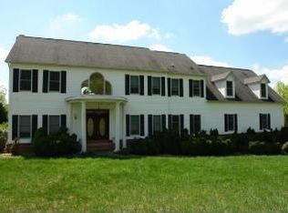 24220 Clematis Dr, Gaithersburg, MD 20882