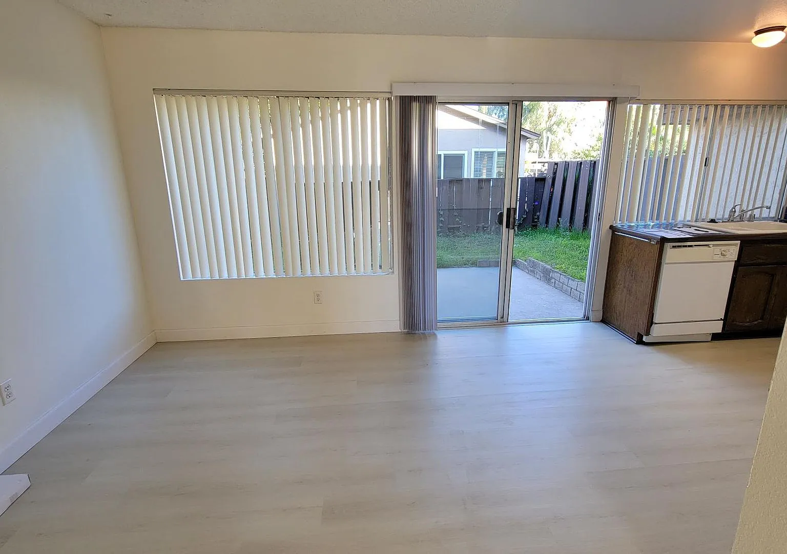 3-Bedroom Oceanside Condo Just 6 Miles from the Beach! — Photo 3