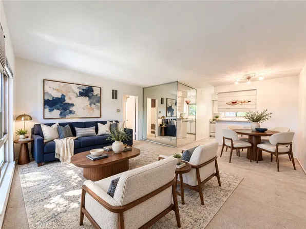 6041 Fountain Park Ln APT 11, Woodland Hills, CA 91367