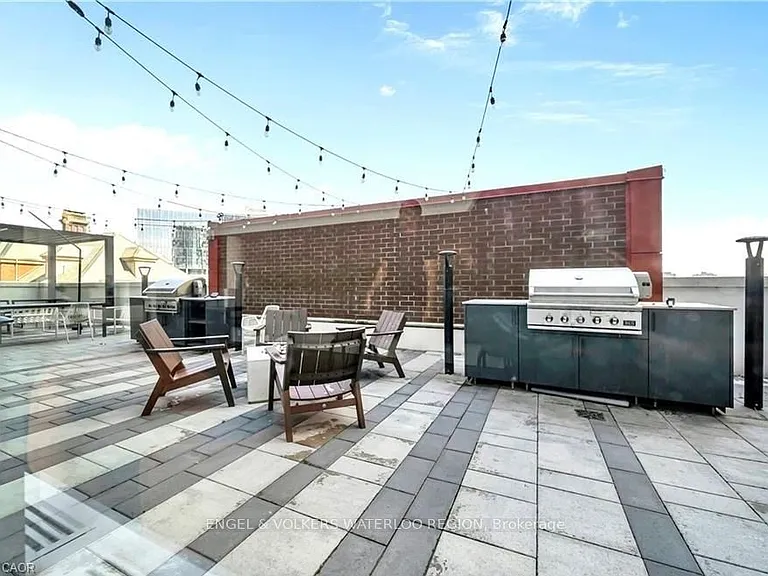 15 Wellington St S #26 — Photo 17