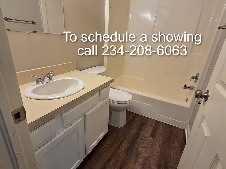 10630 Market Ave N #10630 — Photo 6