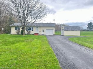 2408 Brown Rd, Ashtabula, OH 44004