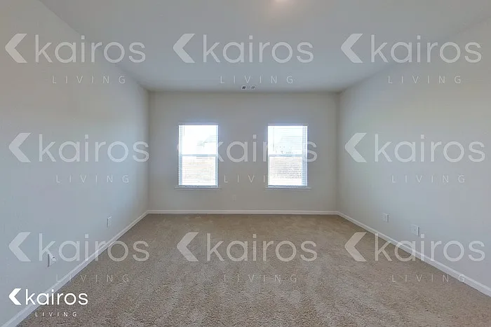 3494 Bridgewood Dr — Photo 8