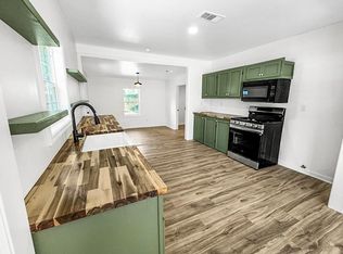 31 Maplewood Ln, Natchez, MS 39120