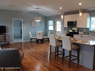 41 Harborage Ave, Bayville, NJ 08721