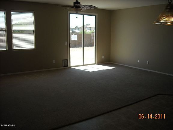 4th image of 23308 N 121st Dr