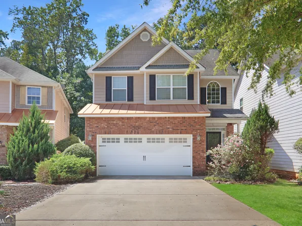 574 Hansen Dr, Locust Grove, GA 30248