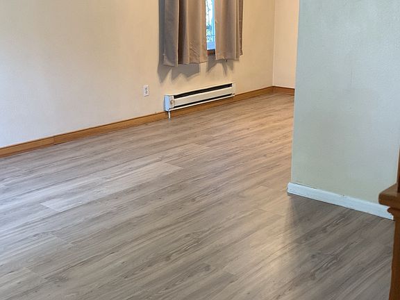 5th image of 3537 Hynds Blvd