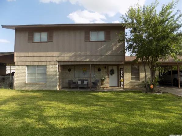 2324 Lorilee Dr, Eagle Pass, TX 78852