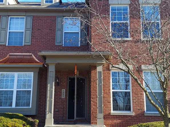 1895 Vanderbilt Rd, Canton, MI 48188