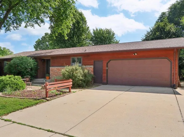 1817 East Street, Black Earth, WI 53515