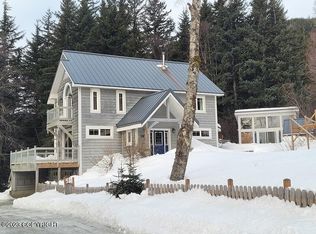 981 Young Rd, Haines, AK 99827