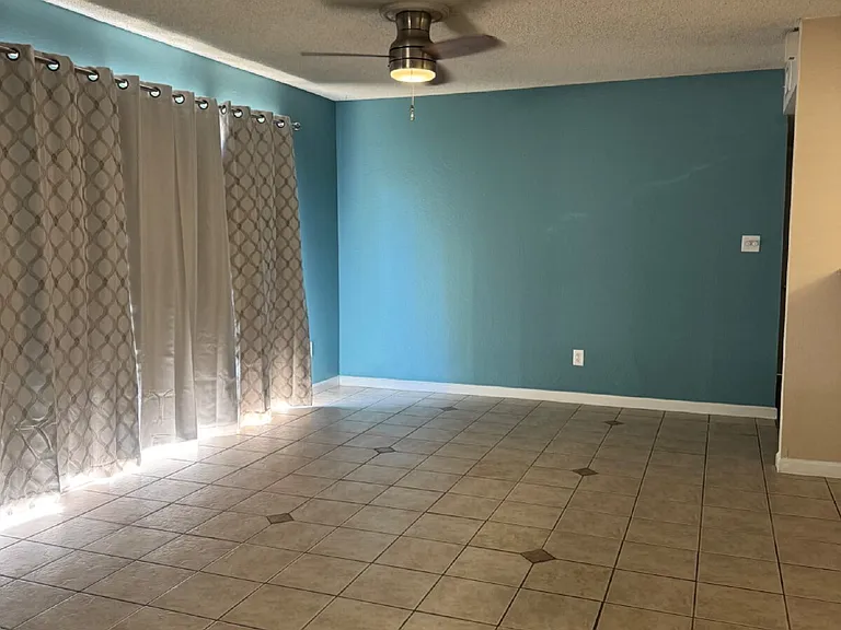 5836 Palm Ave — Photo 16