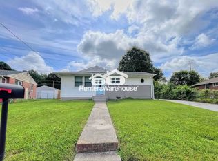 1407 Yeadon Rd, Chesapeake, VA 23324