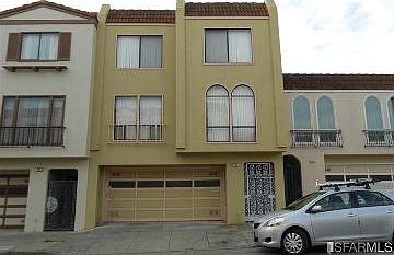 1st image of 474 Yale St