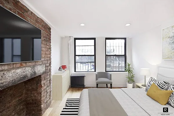 Rented by R New York | media 10